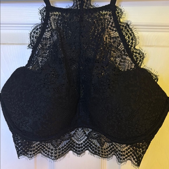 PINK Victoria's Secret Black Lace Bra - Picture 2 of 8